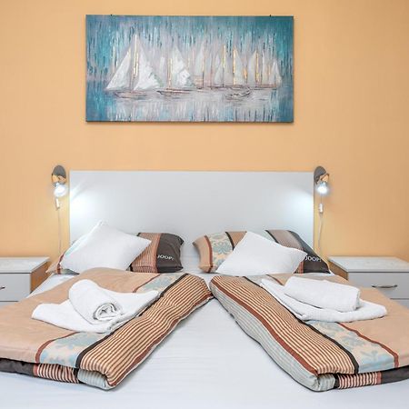 Adria Sun Apartments Vodice Zimmer foto